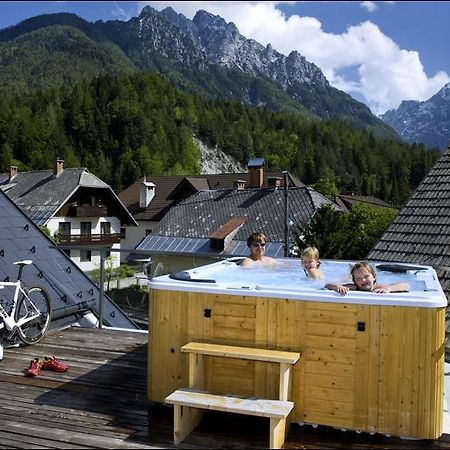 Appartamento House Neza Kranjska Gora Esterno foto